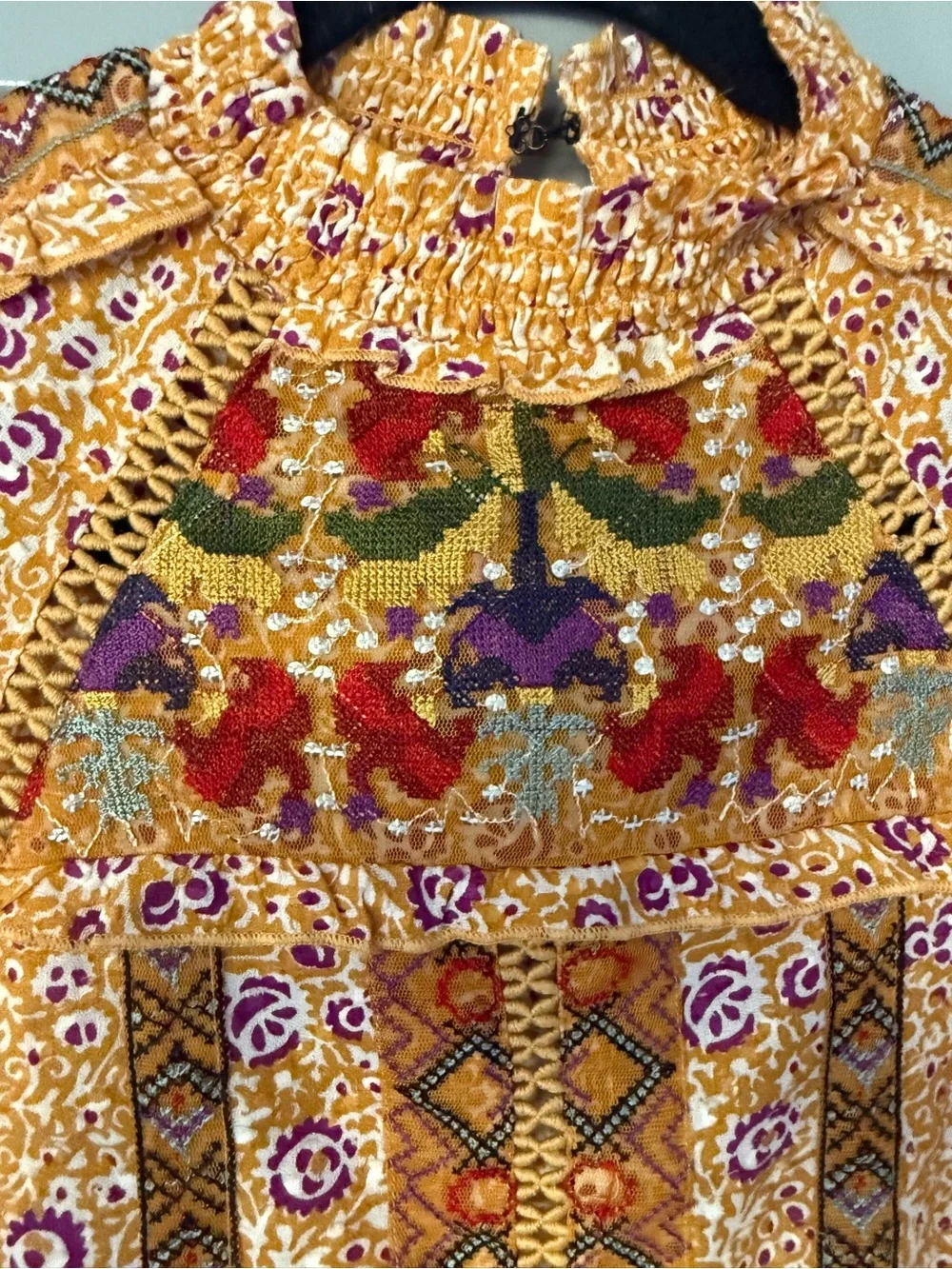 Anthropologie Maeve Embroidered Goldie Top Size 2